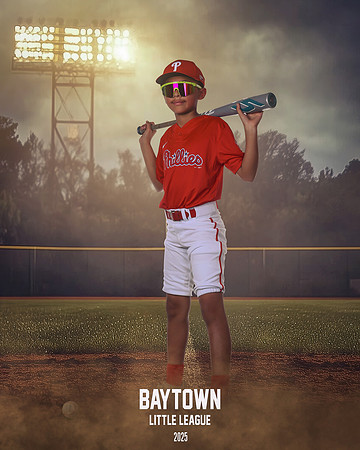 M1_Phillies_Hernandez_Raes_BAY13473_FIELDLIGHTS