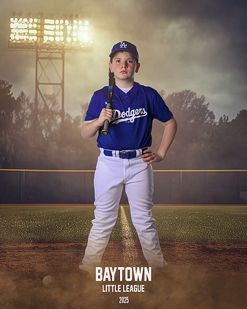 M1_Dodgers_Garmon_Wyatt_BAY29050_FIELDLIGHTS