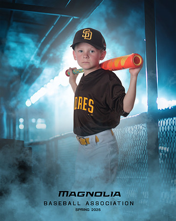 6U_Padres_Phillips_Wyatt_MAG26712_DUGOUT_
