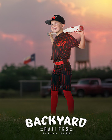 8U_Black_Hartley_Luca_MAG13741_TRUCKS_