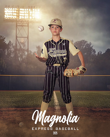 8U_Carrol_Kashton_MAG28059_FIELDLIGHTS