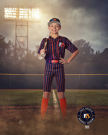 12U MAJOR HYDE_POWERS_BENTLEY_IMGL4963_FIELDLIGHTS