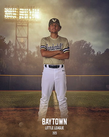 JR_Vanderbilt_Torres_Ivan_BAY12958_FIELDLIGHTS