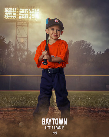 TB_ Astros_Reyes_Messiah_BAY28264_FIELDLIGHTS