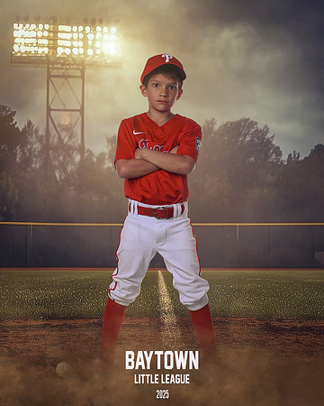 M1_Phillies_Mcmichael_Reese_BAY13391_FIELDLIGHTS