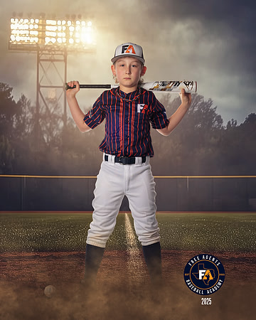 9U GARZA_HINTS_JACKSON_IMGL4829_FIELDLIGHTS
