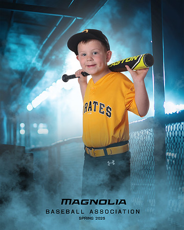 4_5U_Pirates_Kimich_Nathan_MAG25377_DUGOUT_