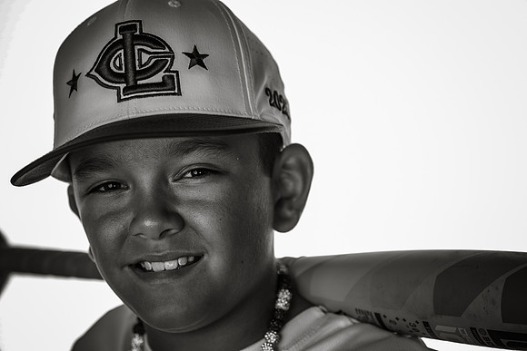 9U White_Medina_Sullivan_MAG21815