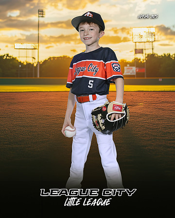 AA.Cowling.Astros_Oliver_Hudson_143A1321_SUNSHINE