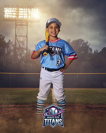 8U_Heacock_Leo_CAM14738_FIELDLIGHTS