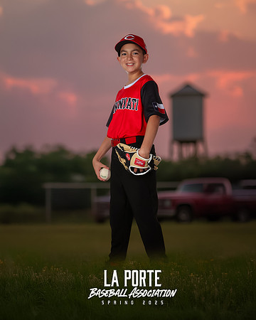 12U_Bronco_Reds_De Leon_Emilio_LP011971_TRUCK