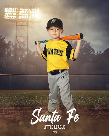 TB_PIRATES_Holmes_Kace_SF110131_FIELDLIGHTS