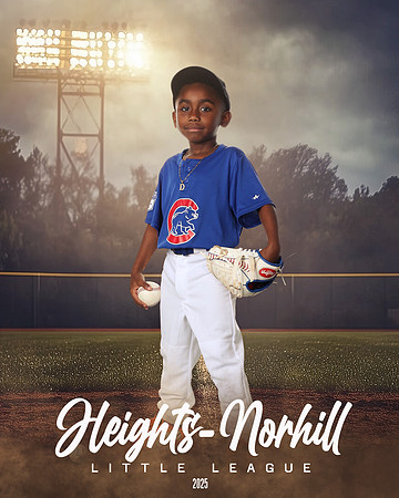 TB_CUBS_Cooper_Davione_HN010294_FIELDLIGHTS