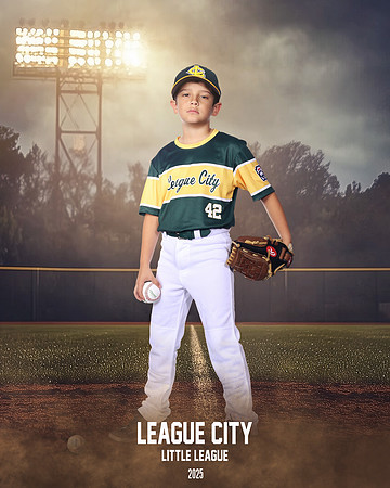 A.Benavides.As_Tindall_Tyler_143A0082-2_FIELDLIGHTS