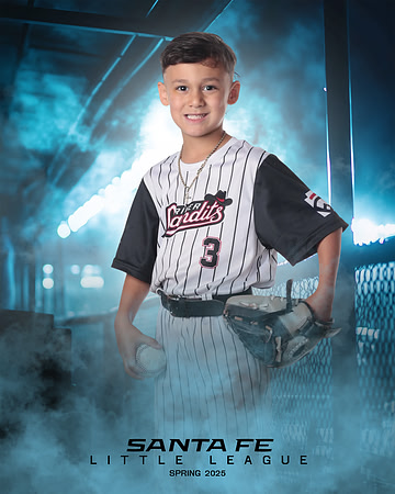CP5_RIVERBANDITS_Maya_Jayse_IMGL8627_DUGOUT