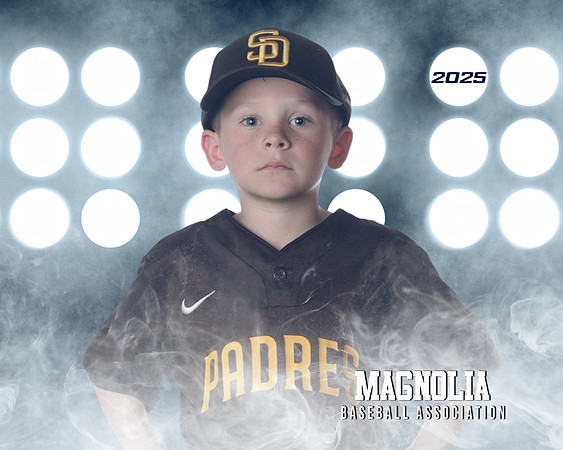6U_Padres_Phillips_Wyatt_MAG26704_LIT