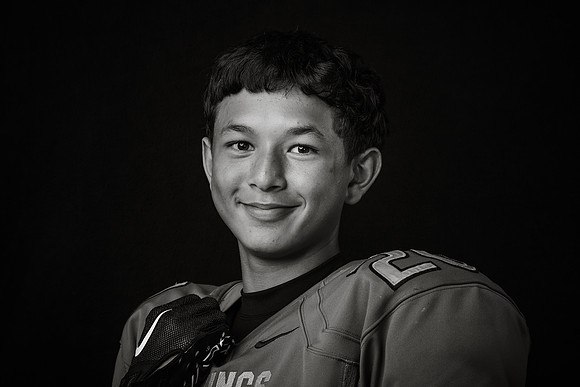 JRVARSITY_MURRAY_GAGE_143A0016bw