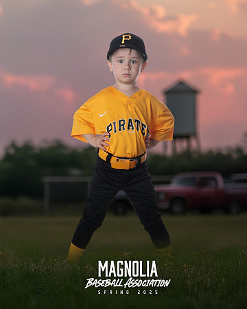 4_5U_Pirates_McKey_Carson_MAG25342_TRUCK