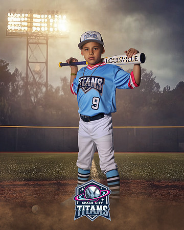 8U_Heacock_Leo_CAM14739_FIELDLIGHTS