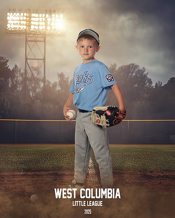 JR MINOR HOOKS_Coleman_Caleb_IMGL7794_FIELD LIGHTS_