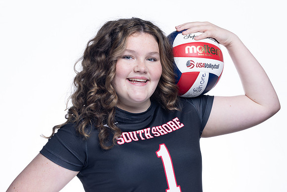 14 MIZUNO_Andrews_Kelsie_143A7169