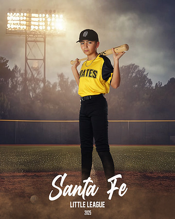 INT_PIRATES_Tinney_Luke_SF111477_FIELDLIGHTS
