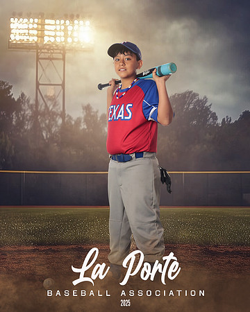 10U_Mustang_Rangers_Becerra_Xavier_LP022569_FIELDLIGHTS