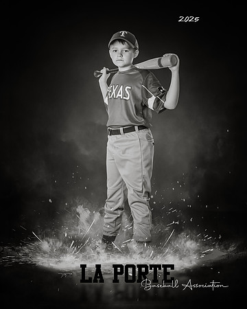 10U_Mustang_Rangers_Cook_Christopher_LP024126_ROF_BW