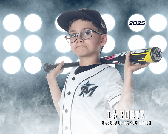 8U_Pinto_Marlins_Sanchez_Kyrie_LP023625_LIT