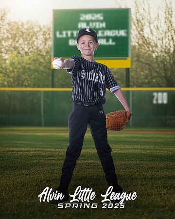 CP_WHITESOX_8U_Sumrall_Colton_143A2767_SIGN
