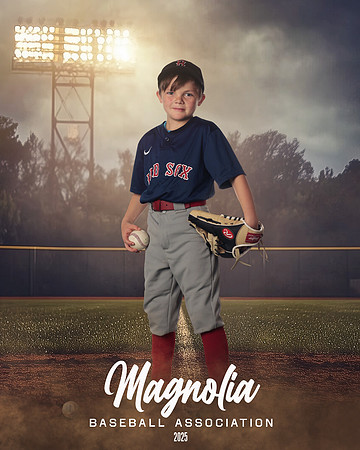 7U_Red Sox_Jones_Taylor_MAG24964_FIELD LIGHTS_