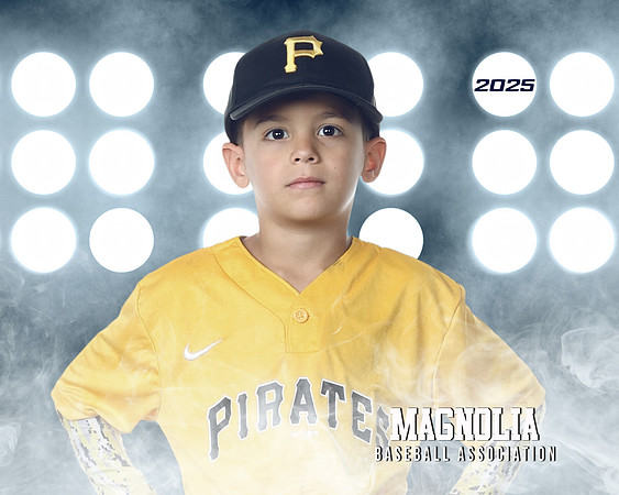 7U_Pirates_Correa_Aiden_MAG11377_LIT