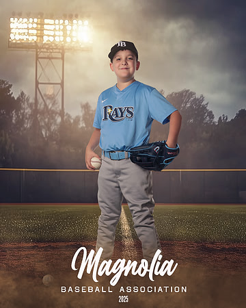 9_10U_Rays_Hamm_Jaxon_MAG27443_FIELD LIGHTS_