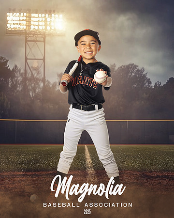 7U_Giants_Mejia_Jovahni_MAG10441_FIELD LIGHTS_