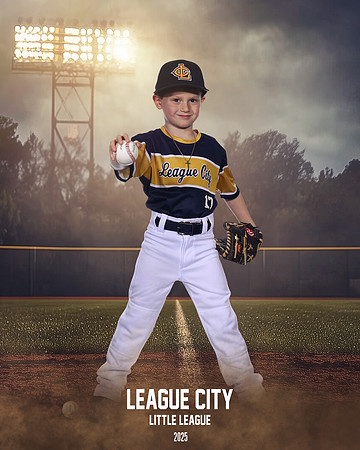 RK.Magliolo.Brewers_Heslin_Francis_143A1626_FIELDLIGHTS
