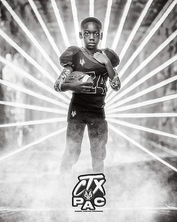 8UTACKLE_Maxey_Jeremiah_SF_21257_LAZER_bw