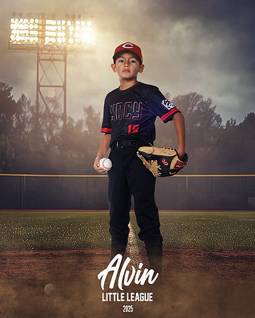 CP_REDS_8U_Serrano_Urijah_CAM14034_FIELDLIGHTS
