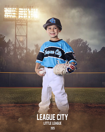 CP.Moreno.Marlins_Cruz_Evan_143A2150-2_FIELD LIGHTS_