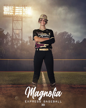 12U_McMillian_Ryleigh_MAG27650_FIELDLIGHTS
