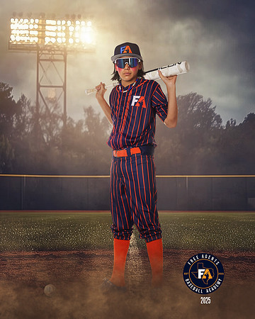 12U MAJOR HYDE_SALINAS_JESSE_SF_27107_FIELDLIGHTS