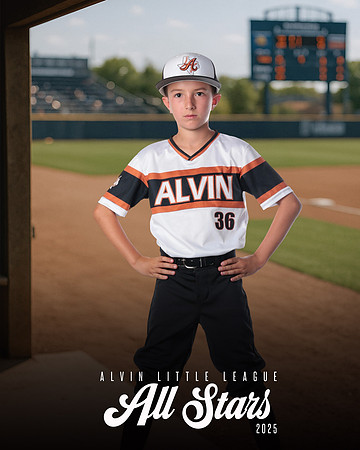 9U ORANGE_McCracken_Hayden_MAG23544_DUGOUT