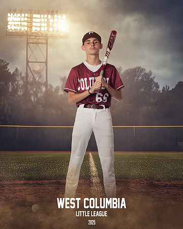 SENIOR MAROON_Grubbs_Christian_IMGL7539_FIELD LIGHTS_