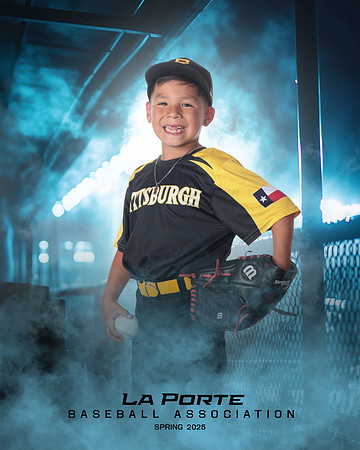 8U_Pinto_Pirates_Gonzalez_Izrael_LP023480_DUGOUT
