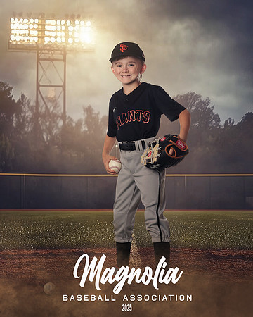 8U_Giants_Watterson_Kyler_MAG27321_FIELD LIGHTS_