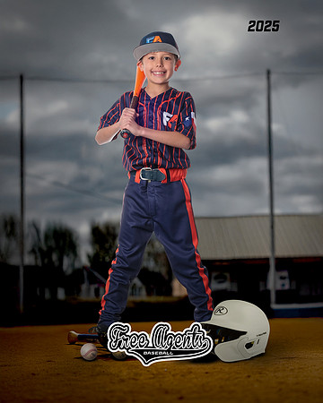 8U_ELLIOTT_TRIPP_IMGL4701_BACKGROUND_TURN