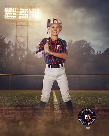 9U MINTER_MCNAMARA_COOPER_SF_27064_FIELDLIGHTS