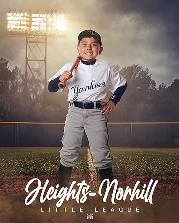 PW_YANKEES_Rojas_Silvestre_HN021237_FIELDLIGHTS