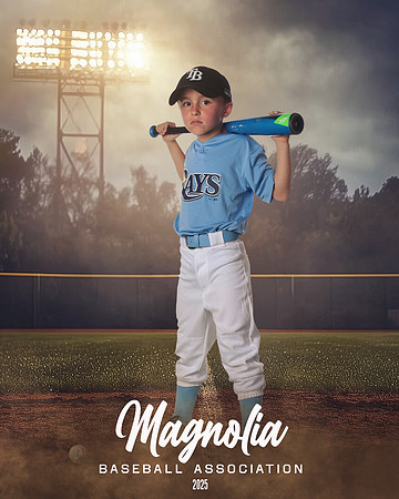 7U_Rays_Clark_Levi_MAG25247_FIELD LIGHTS_
