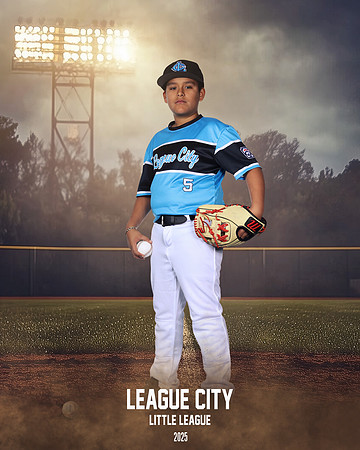 MJR.Dickson.Marlins_Hernandez_Michael_SF_27435_FIELDLIGHTS