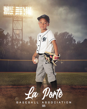 8U_Pinto_Marlins_Smith_Christopher_LP023594_FIELDLIGHTS